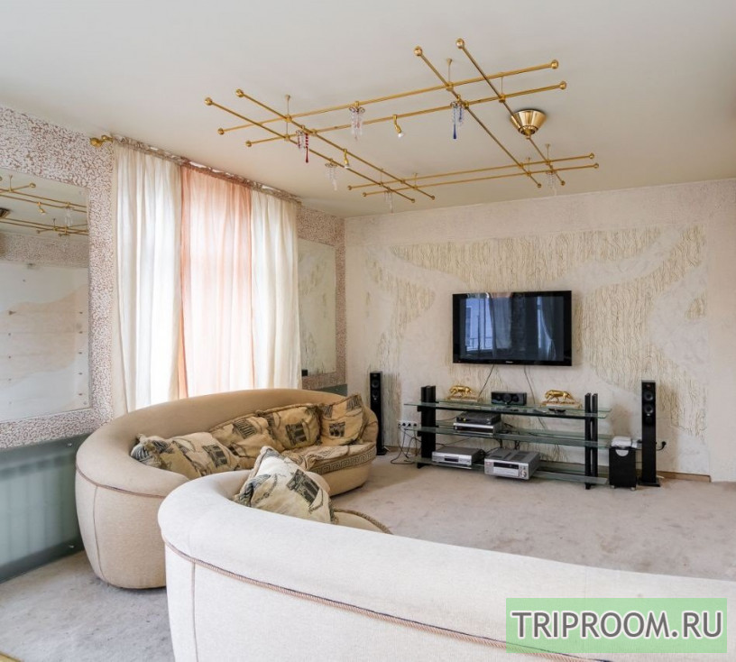 7-я линия В.О. д. 34, 4-комнатная квартира в Санкт-Петербурге посуточно ...