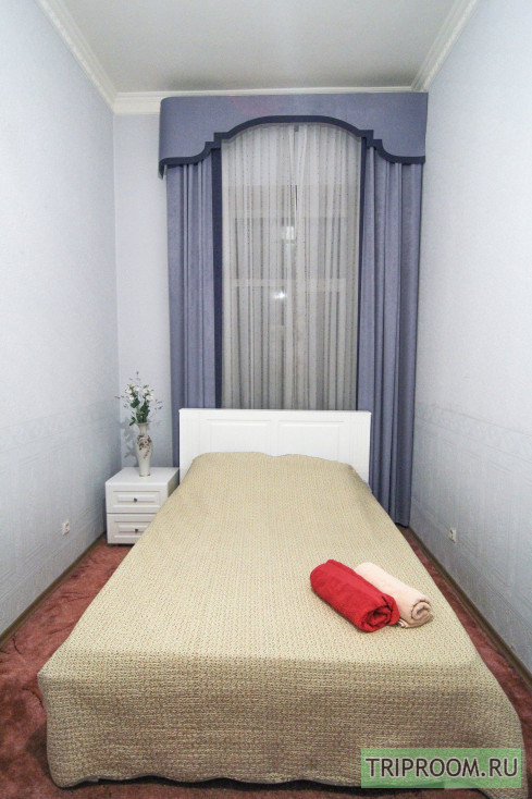 4-комнатная квартира посуточно (вариант № 68019), ул. канал грибоедова, фото № 16