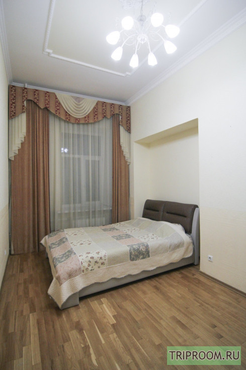 4-комнатная квартира посуточно (вариант № 68019), ул. канал грибоедова, фото № 8